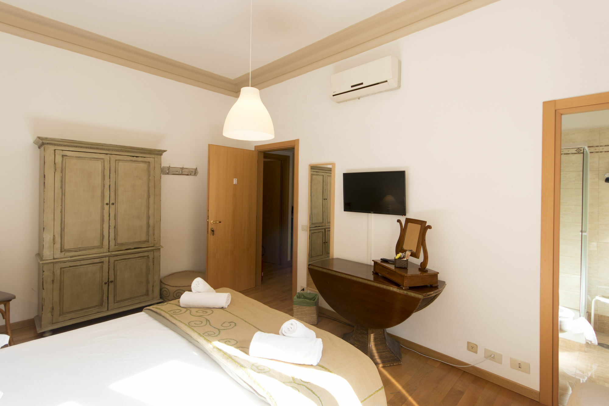 Le Suites Di Tevere Home Rom Exterior foto